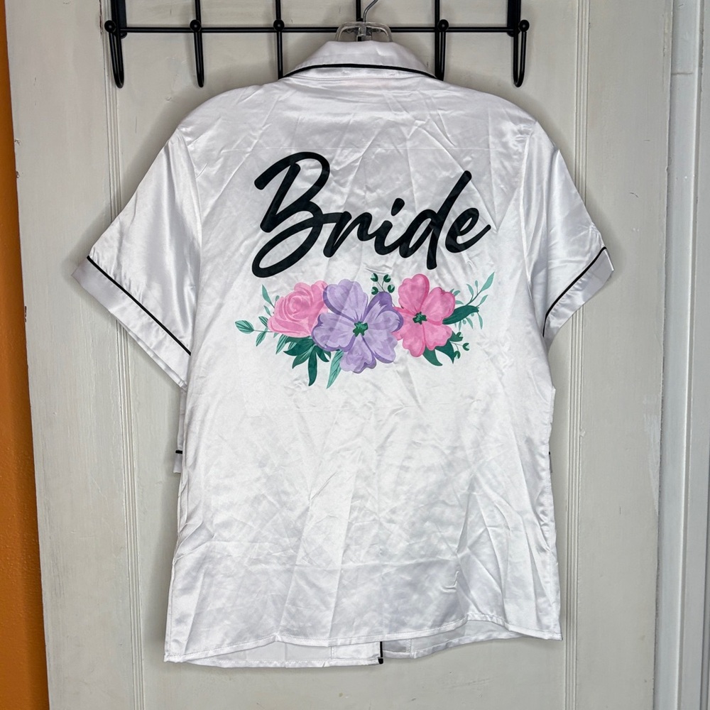 Missimia White Bride Satin Short Set with Floral Design Small